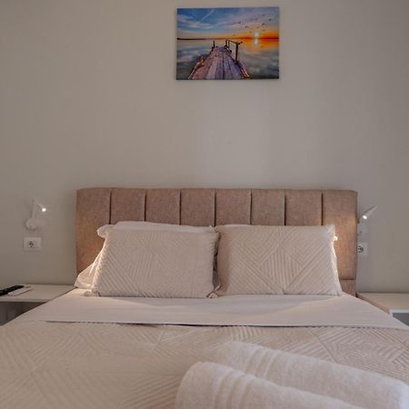 Esel Apartments Sarandë Exteriér fotografie