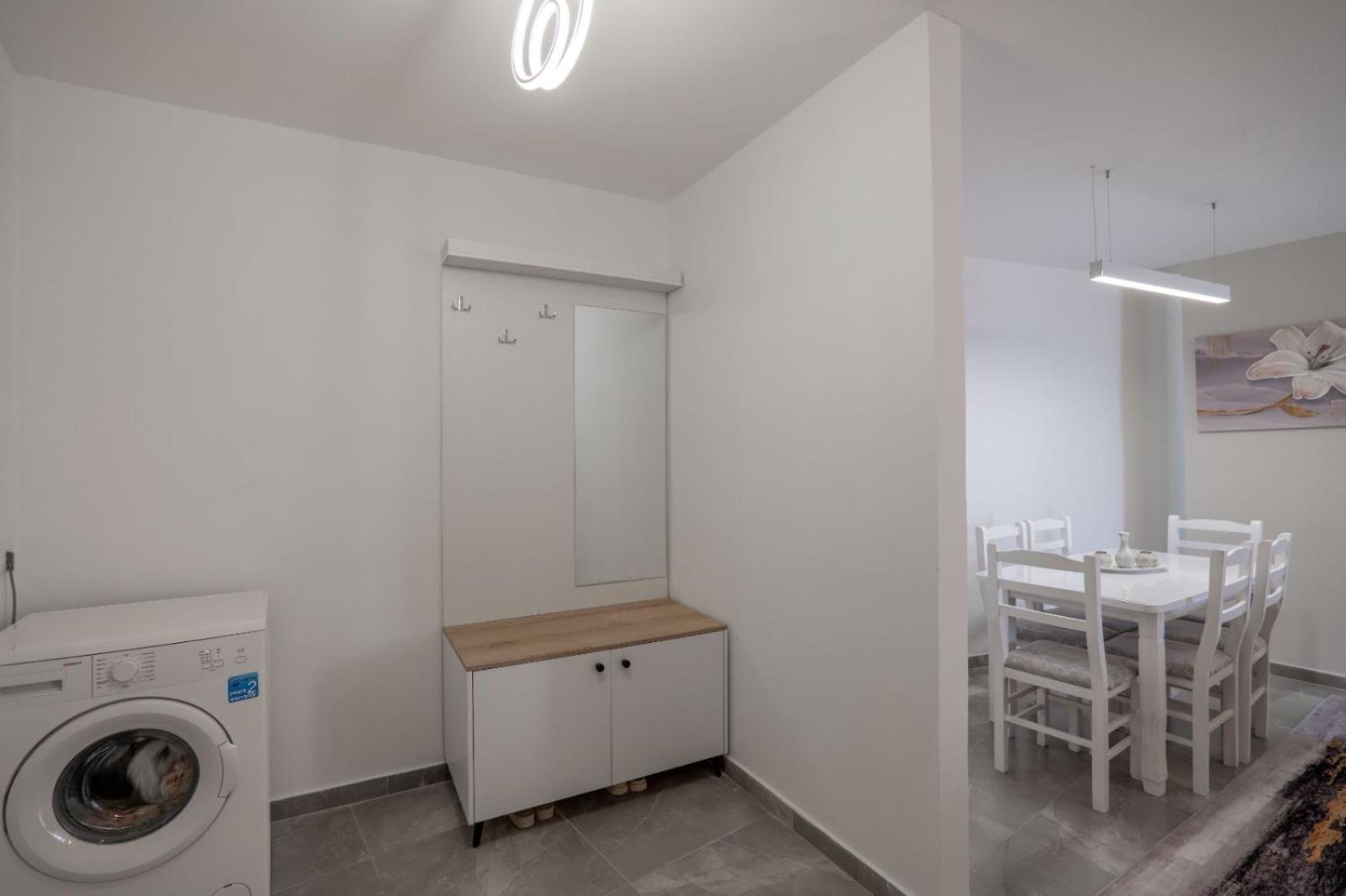 Esel Apartments Sarandë Exteriér fotografie