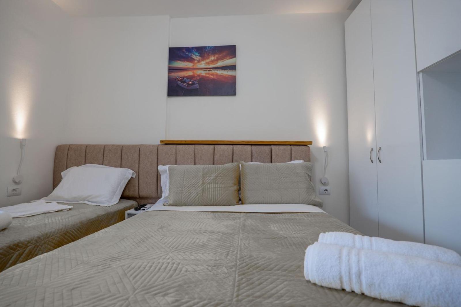 Esel Apartments Sarandë Exteriér fotografie