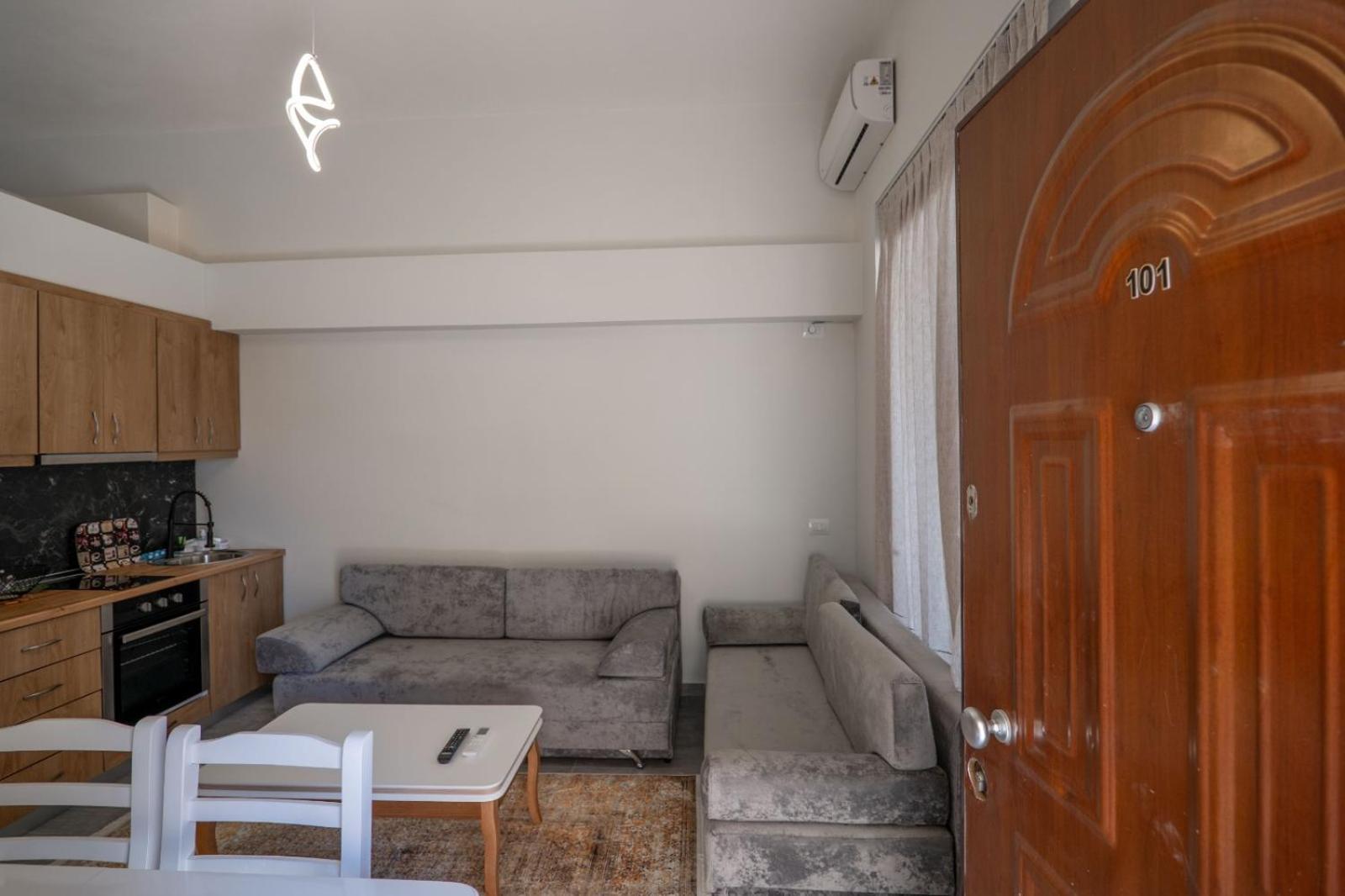 Esel Apartments Sarandë Exteriér fotografie